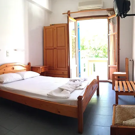 Отель Helliniko (adults Only) 2*