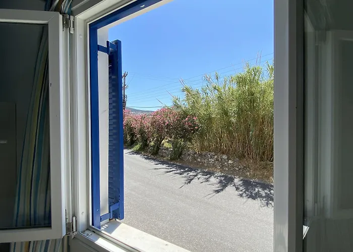 Helliniko (adults Only) Parikia (Paros)